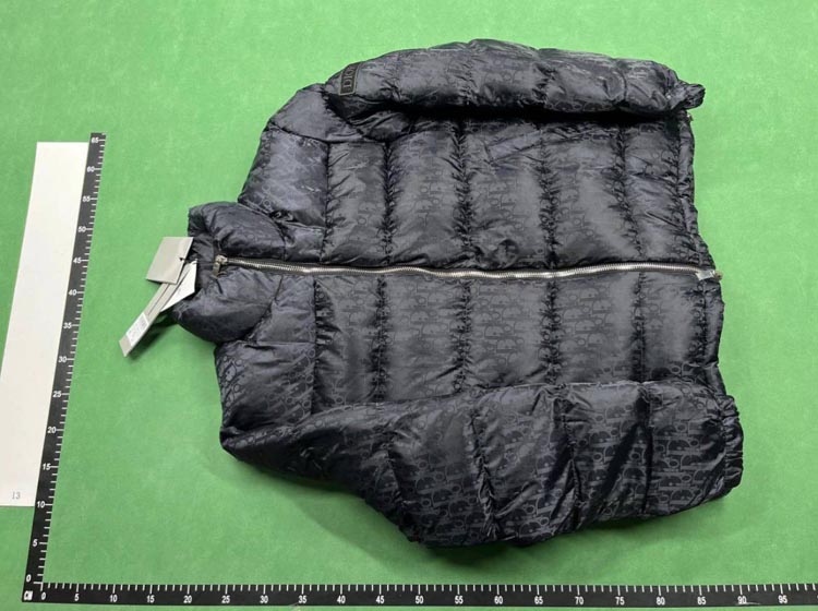 Zdjęcie QC 2 z 3 — Dior Oblique Quilted Puffer Jacket [2 styles]