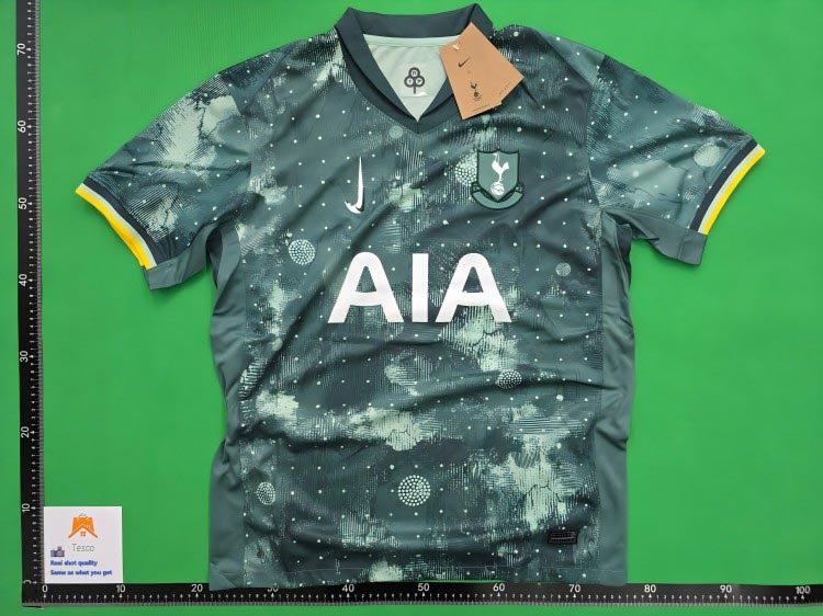 Zdjęcie QC 4 z 4 — Multiple Club Football Jerseys [37 styles]