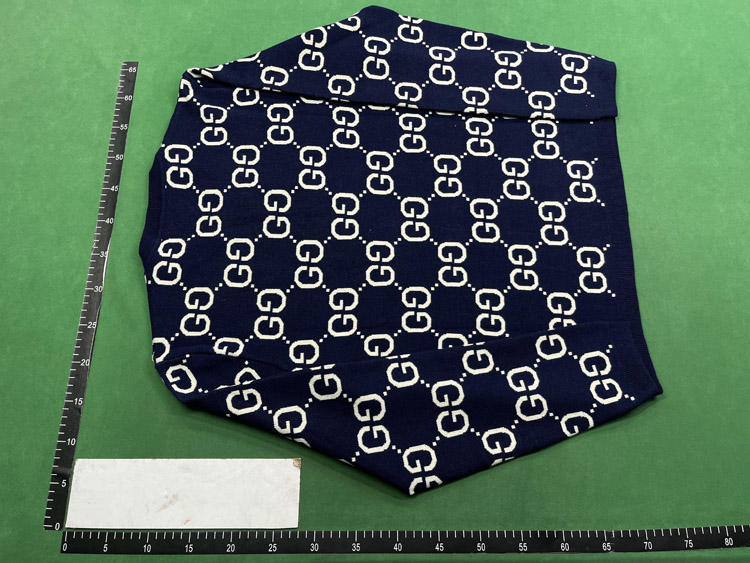 Zdjęcie QC 1 z 2 — Prada Milano Logo Knit Sweater, Gucci GG Supreme Knit Sweater, Louis Vuitton Monogram Knit Sweater