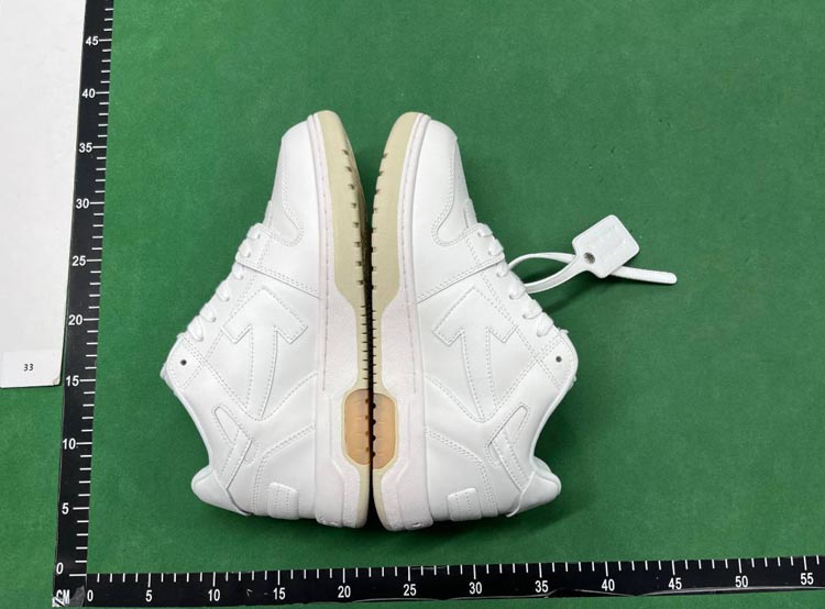 Zdjęcie QC 3 z 4 — Off-White Arrow Low-Top Sneakers [35 styles]