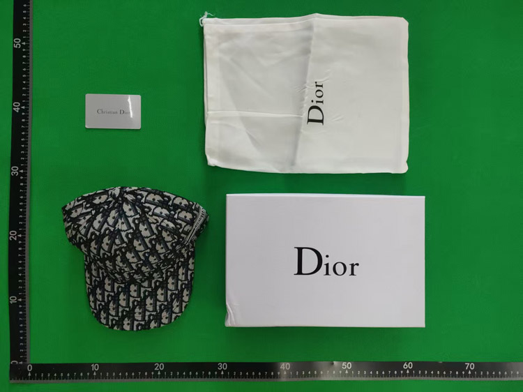 Zdjęcie QC 2 z 2 — Gucci GG Supreme / Fendi FF Monogram Baseball Caps [40 styles]