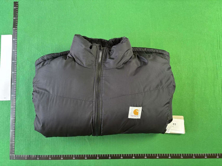 Zdjęcie QC 2 z 4 — Carhartt J130 Sherpa-Lined Reversible Jacket