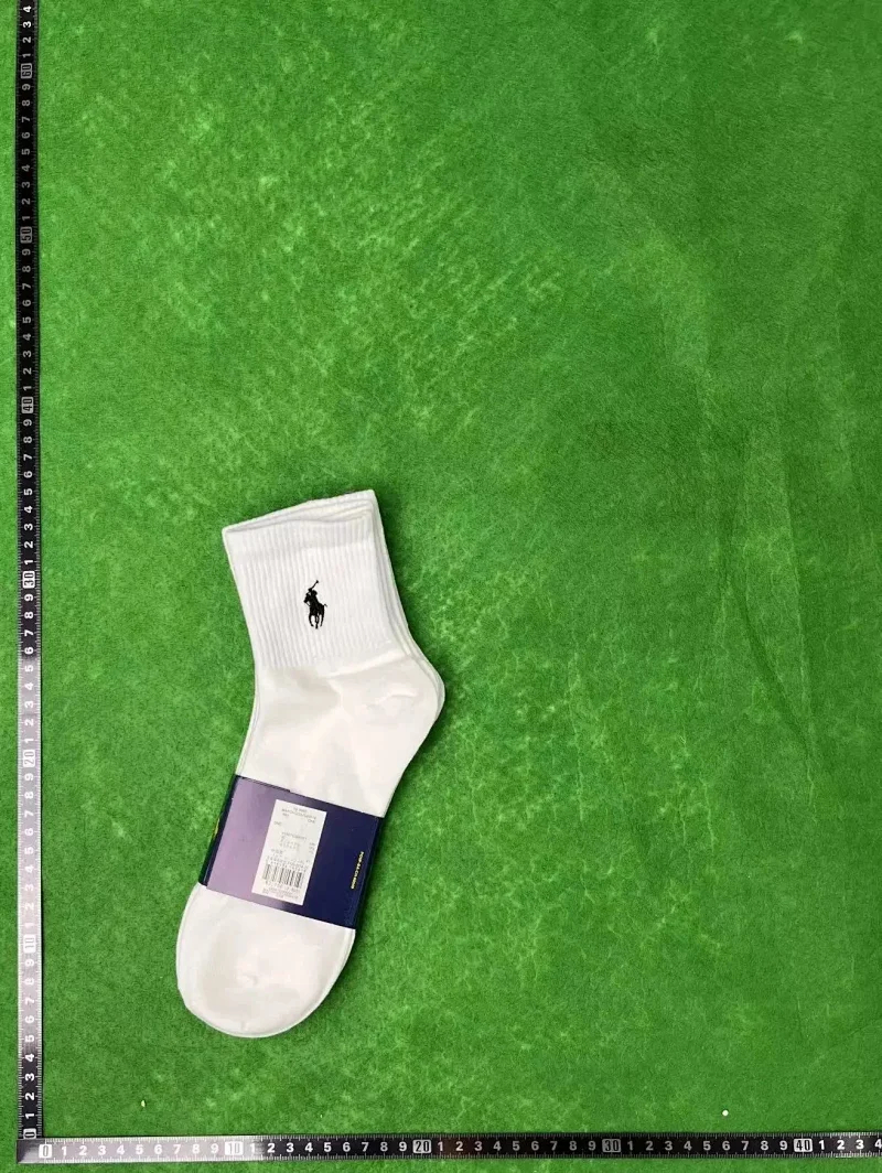 Zdjęcie QC 5 z 6 — Chanel Logo Ankle Socks, Ami Heart Socks, Ralph Lauren Polo Bear Socks Collection [25 styles]