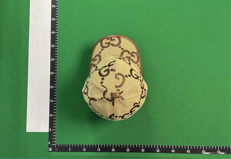 Zdjęcie QC 2 z 3 — Gucci GG Supreme Baseball Cap [19 styles]