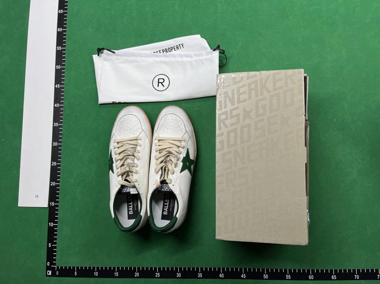 Zdjęcie QC 1 z 4 — Golden Goose Ballstar Sneakers
