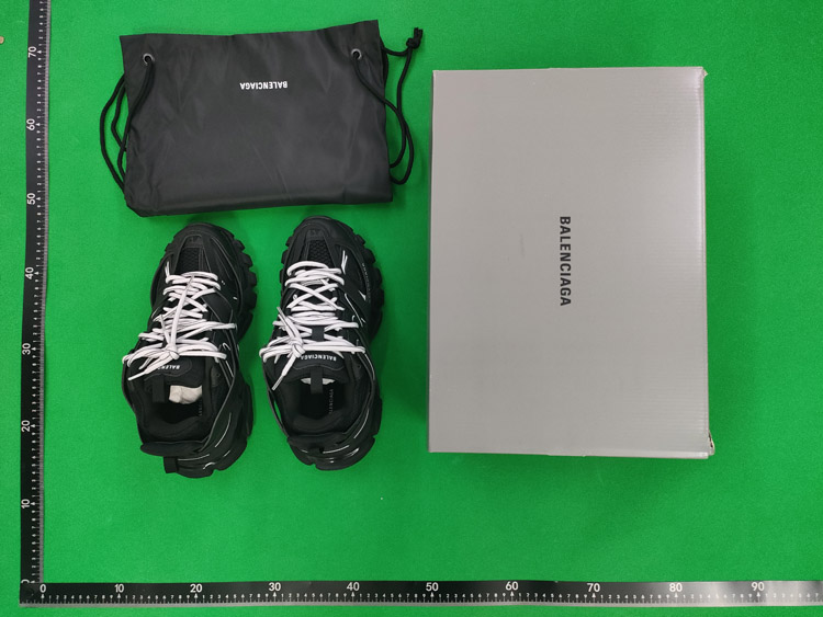 Zdjęcie QC 1 z 2 — Balenciaga Track Sneakers [9 styles]