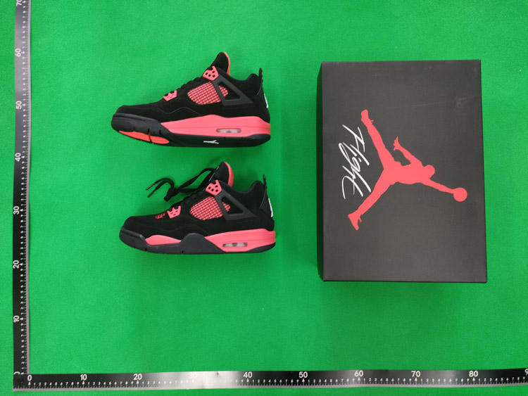 Zdjęcie QC 1 z 2 — Nike Air Jordan 4 Sneakers