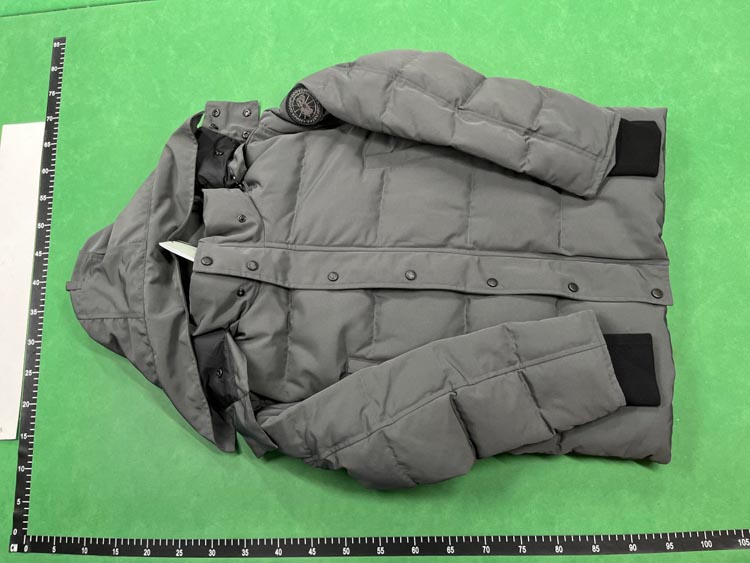 Zdjęcie QC 1 z 4 — Canada Goose Expedition Parka Jackets [13 styles]
