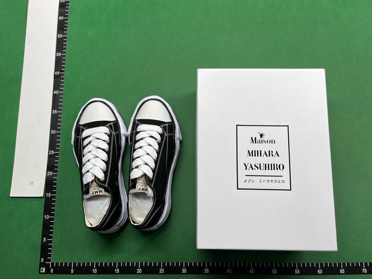 Zdjęcie QC 1 z 3 — Yohji Yamamoto × Adidas Bounce Sneakers