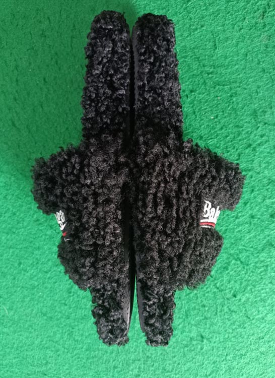 Zdjęcie QC 2 z 3 — Balenciaga Fuzzy Slide Slippers [6 styles]