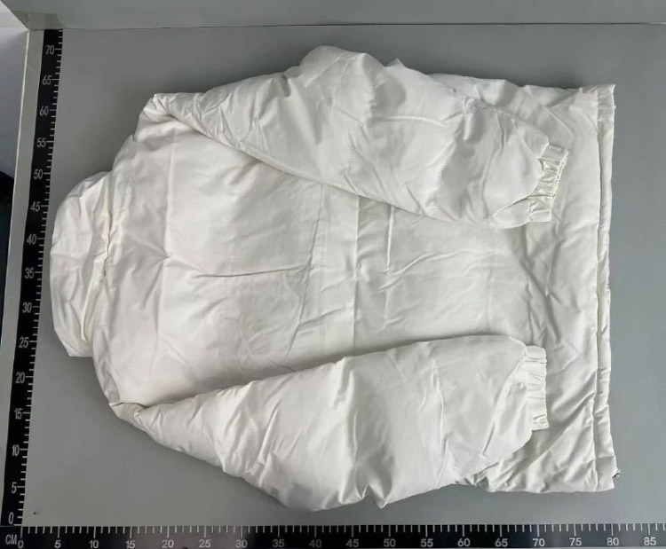 Zdjęcie QC 3 z 3 — Balenciaga Logo Puffer Jacket [5 styles]