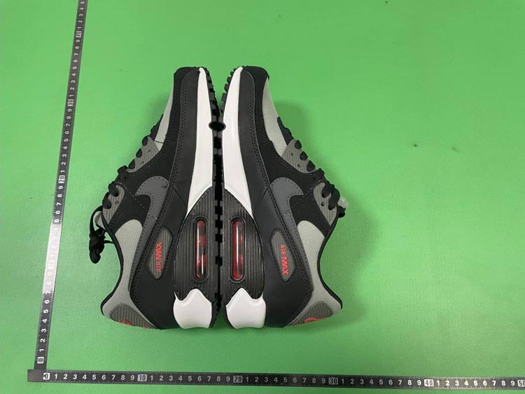 Zdjęcie QC 1 z 4 — Nike Air Max 90 Sneakers [29 styles]
