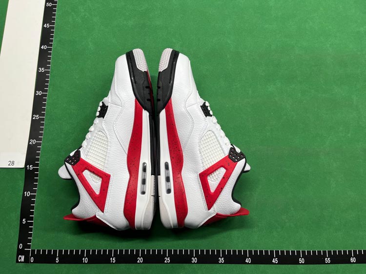 Zdjęcie QC 4 z 4 — Nike Air Jordan 4 Sneakers [37 styles]