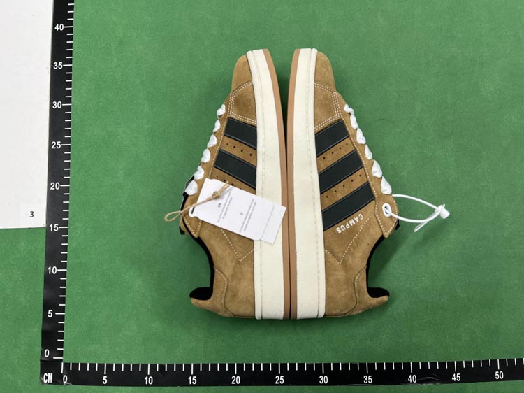 Zdjęcie QC 1 z 4 — Adidas Superstar Sneakers