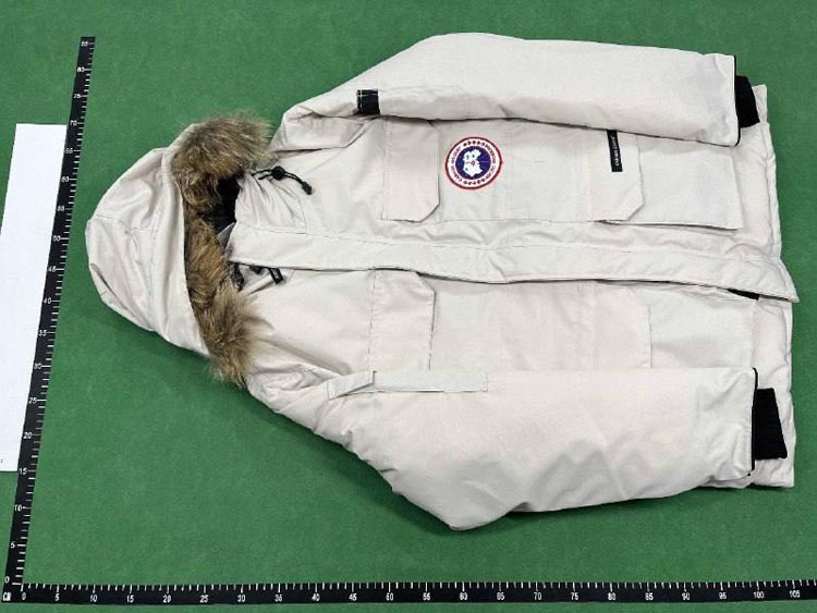 Zdjęcie QC 1 z 4 — Canada Goose Expedition Parka Jackets [12 styles]