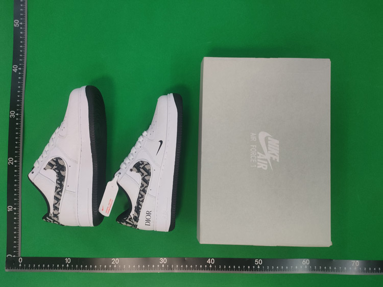 Zdjęcie QC 1 z 6 — Nike Air Force 1 Sneakers [26 styles]