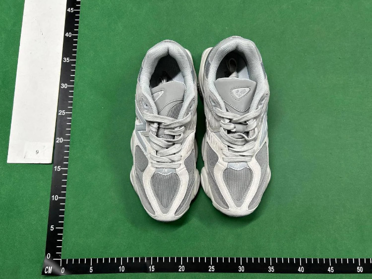Zdjęcie QC 7 z 7 — New Balance 9060 Sneakers [31 styles]