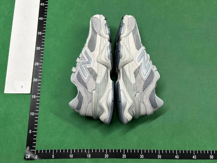 Zdjęcie QC 6 z 7 — New Balance 9060 Sneakers [31 styles]