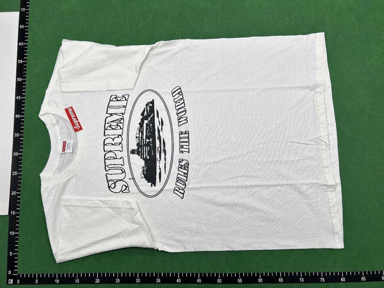 Zdjęcie QC 3 z 3 — Corteiz 'Rules the World' Graphic T-Shirt [40 styles]