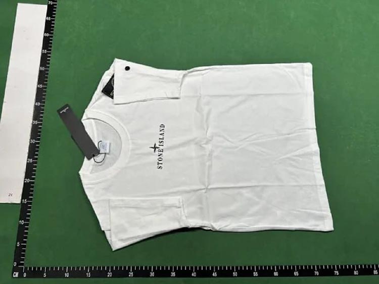 Zdjęcie QC 2 z 4 — Stone Island Compass Logo T-Shirt [24 styles]