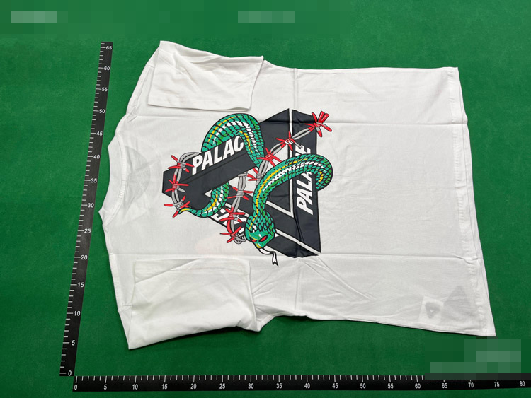 Zdjęcie QC 1 z 1 — Palace Tri-Force T-Shirt [22 styles]