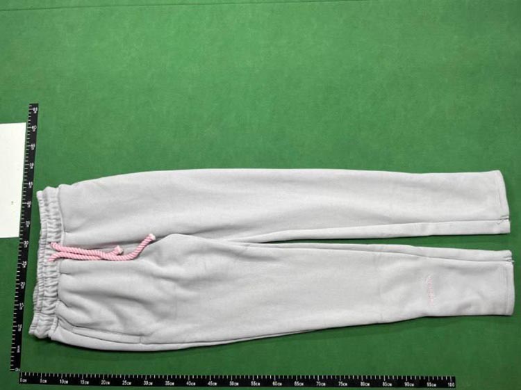 Zdjęcie QC 4 z 4 — Graffiti Logo Hoodie and Jogger Set