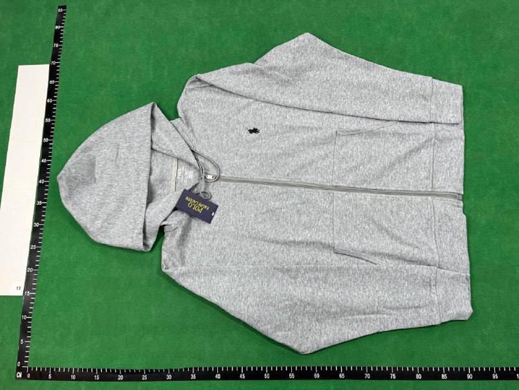 Zdjęcie QC 3 z 4 — Lacoste Classic Hoodie & Jogger Set
