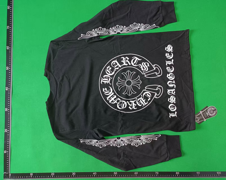 Zdjęcie QC 7 z 8 — Chrome Hearts Cross Motif Long Sleeve Sweatshirts