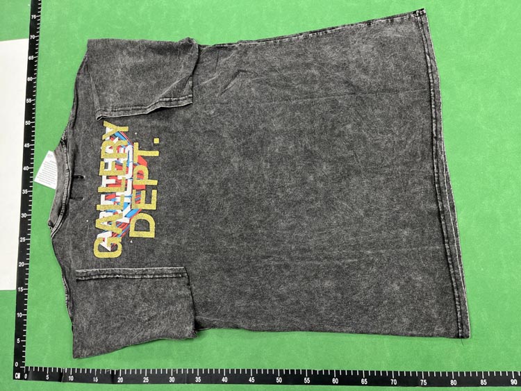Zdjęcie QC 1 z 3 — Gallery Dept. Logo Print T-Shirt [39 styles]