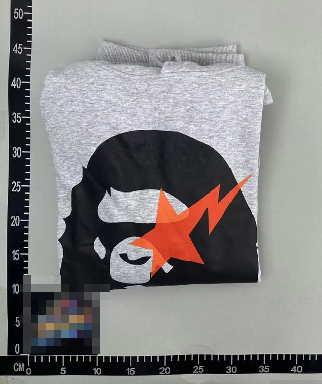 Zdjęcie QC 1 z 3 — A BATHING APE ABC Camo Hoodie [39 styles]