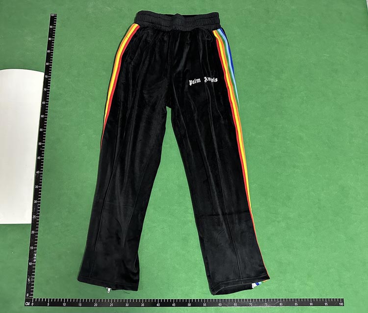 Zdjęcie QC 2 z 3 — Palm Angels Velour Track Jacket & Pants Set [3 styles]