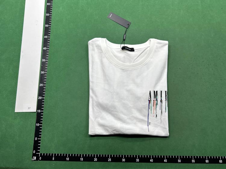 Zdjęcie QC 1 z 4 — AMIRI Graphic Logo T-Shirt [40 styles]