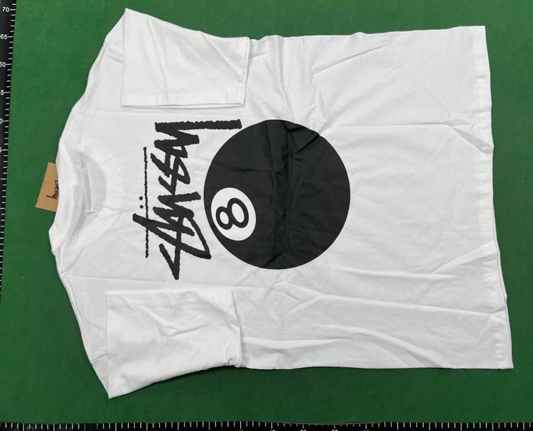 Zdjęcie QC 1 z 4 — Stüssy Classic Logo & Graphic T-Shirts [40 styles]