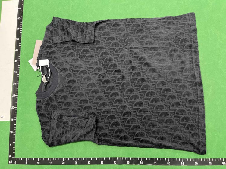 Zdjęcie QC 1 z 3 — Dior Oblique T-Shirt [26 styles]