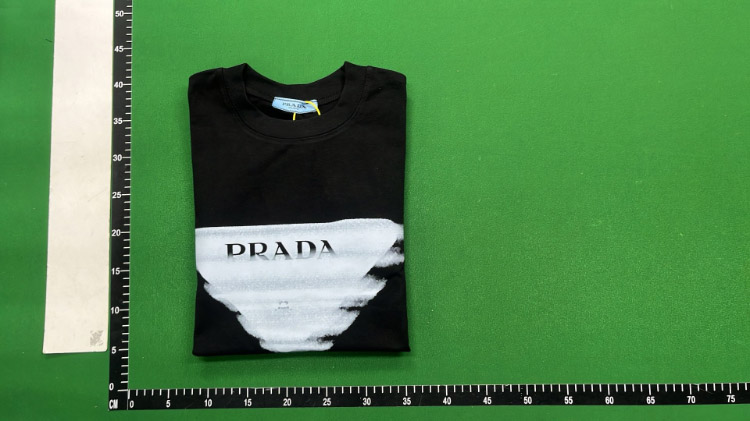 Zdjęcie QC 1 z 9 — Prada Rope Logo T-Shirt