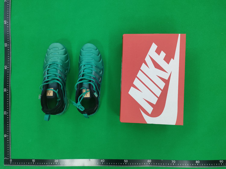 Zdjęcie QC 1 z 2 — Nike Air VaporMax Plus Sneakers