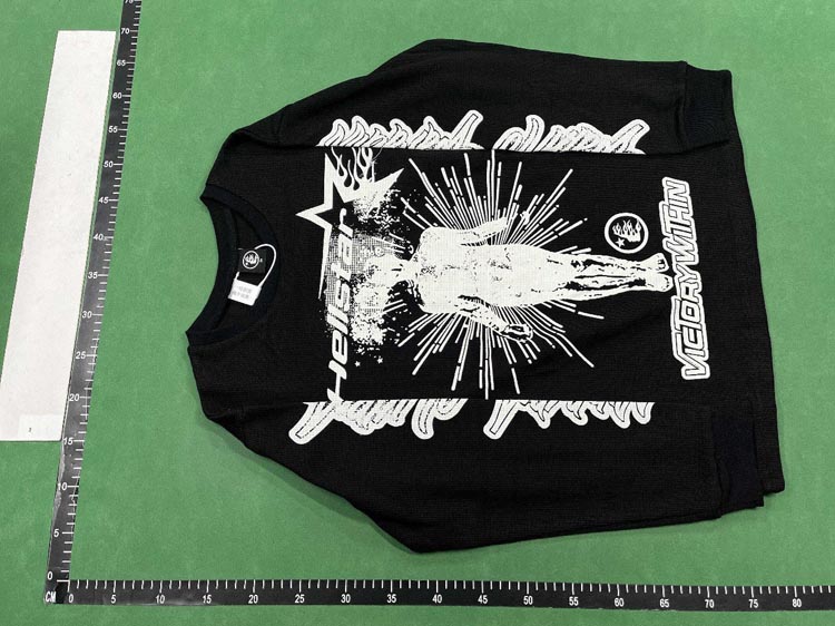 Zdjęcie QC 2 z 3 — Hellstar Long Sleeve Graphic T-Shirts [25 styles]