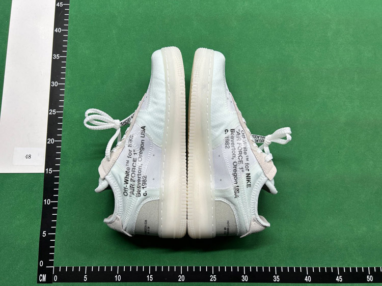 Zdjęcie QC 5 z 6 — Nike Air Force 1 Off-White Collaboration Sneakers