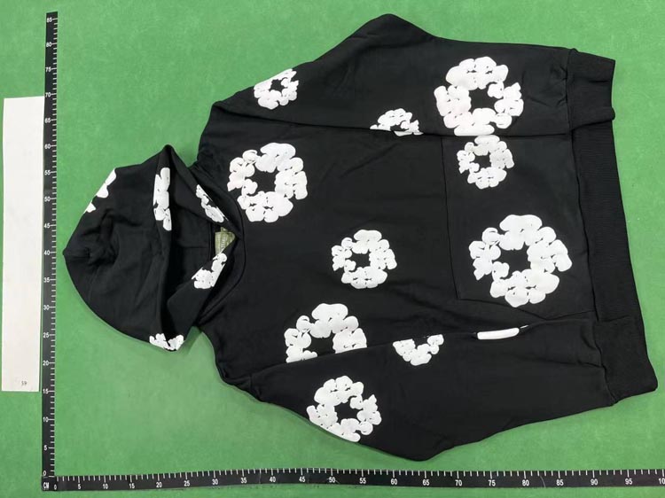 Zdjęcie QC 3 z 4 — Another Country Floral Print Hoodie and Jogger Set