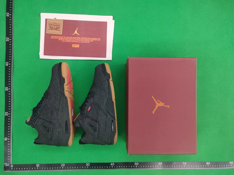 Zdjęcie QC 2 z 2 — Nike Air Jordan 4 Sneakers [40 styles]
