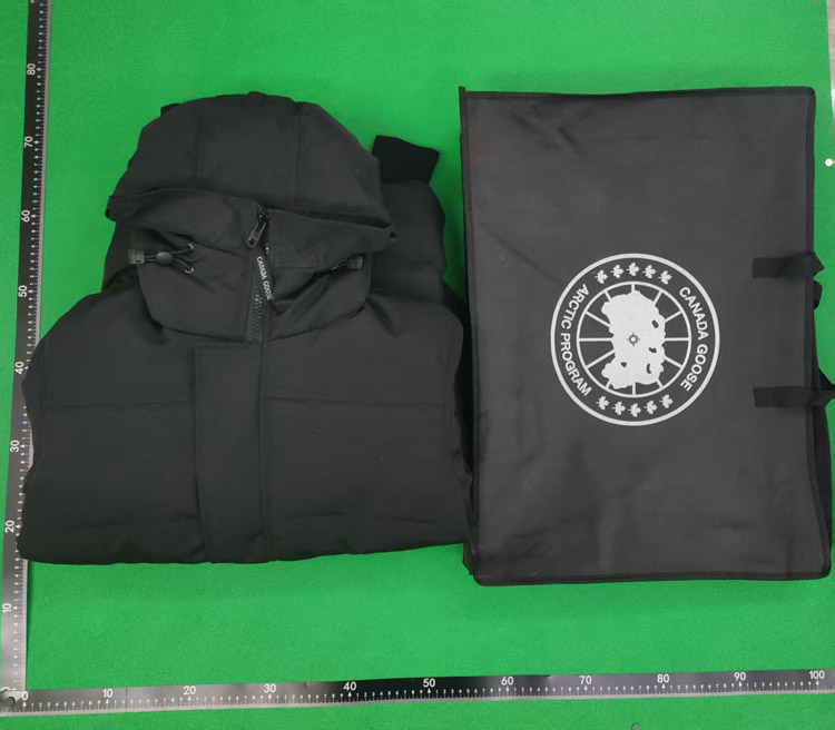 Zdjęcie QC 2 z 2 — Canada Goose Crofton Puffer Vest [38 styles]