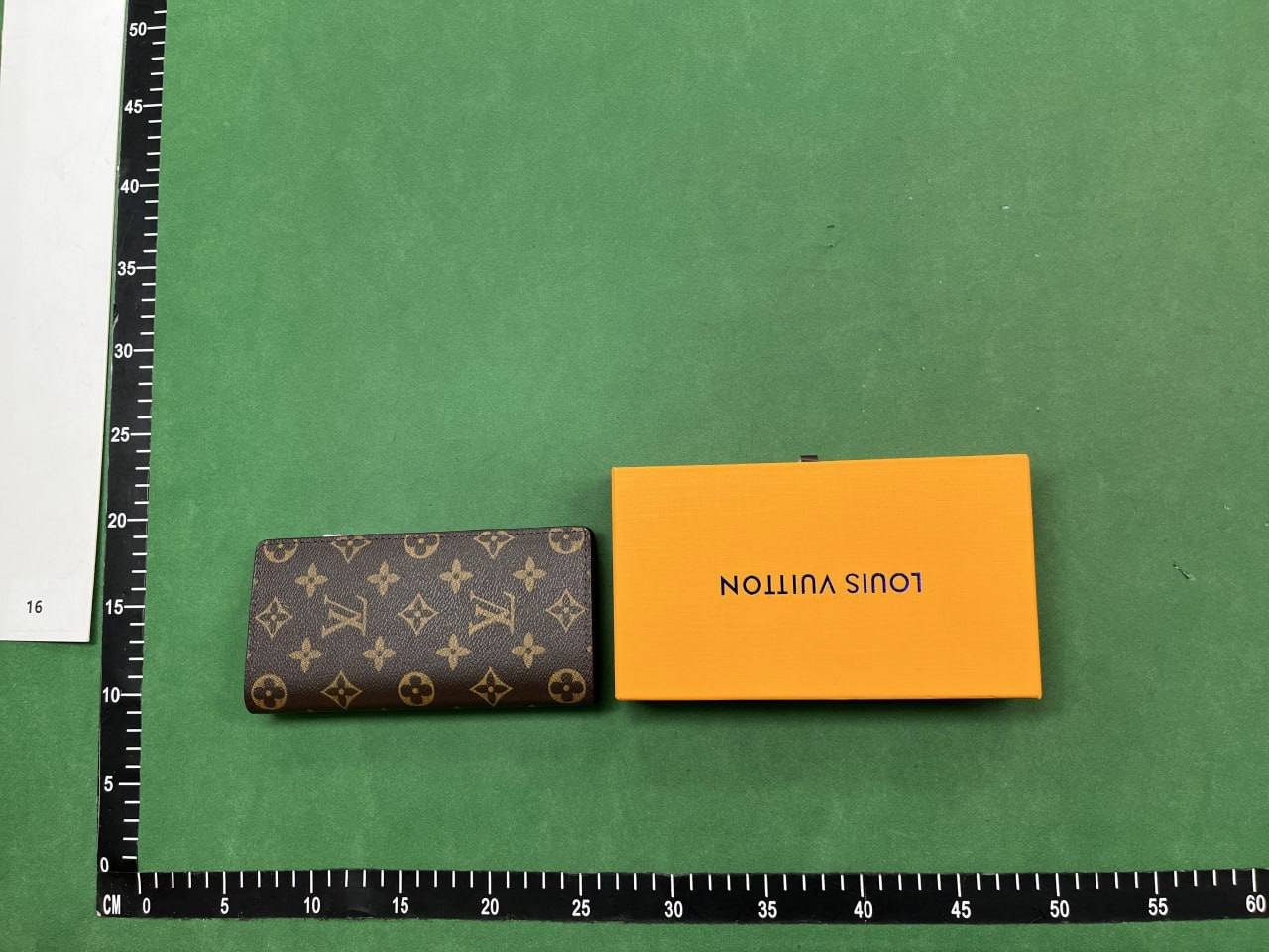Zdjęcie QC 1 z 1 — Louis Vuitton Damier Ebène & Monogram Canvas Long Wallets [9 styles]
