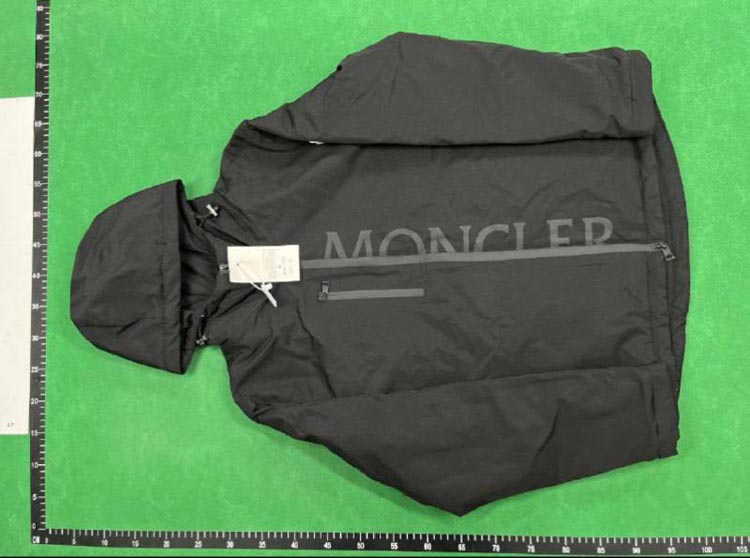 Zdjęcie QC 1 z 3 — Moncler Maya Hooded Jacket [40 styles]