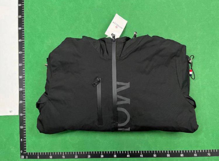 Zdjęcie QC 2 z 3 — Moncler Maya Hooded Jacket [40 styles]