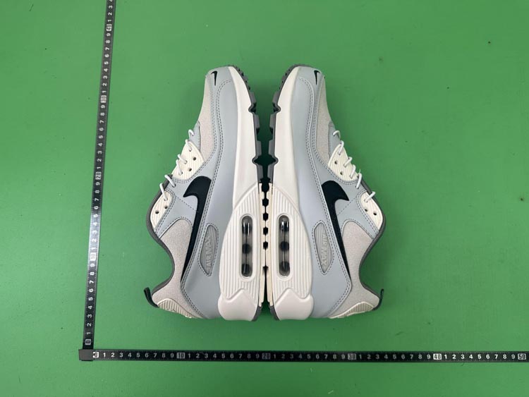 Zdjęcie QC 2 z 4 — Nike Air Max 90 Sneakers [30 styles]