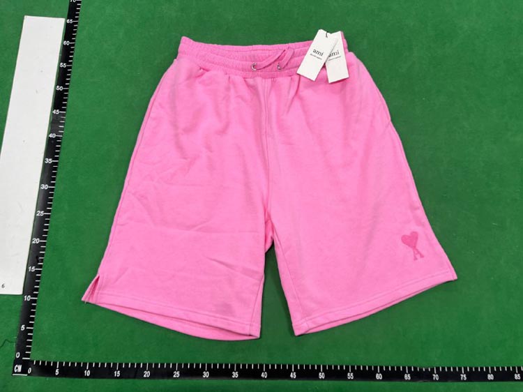 Zdjęcie QC 3 z 4 — Ami Paris Heart Logo Drawstring Shorts [32 styles]