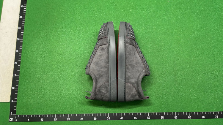 Zdjęcie QC 5 z 6 — Christian Louboutin Louis Spikes Sneakers [11 styles]