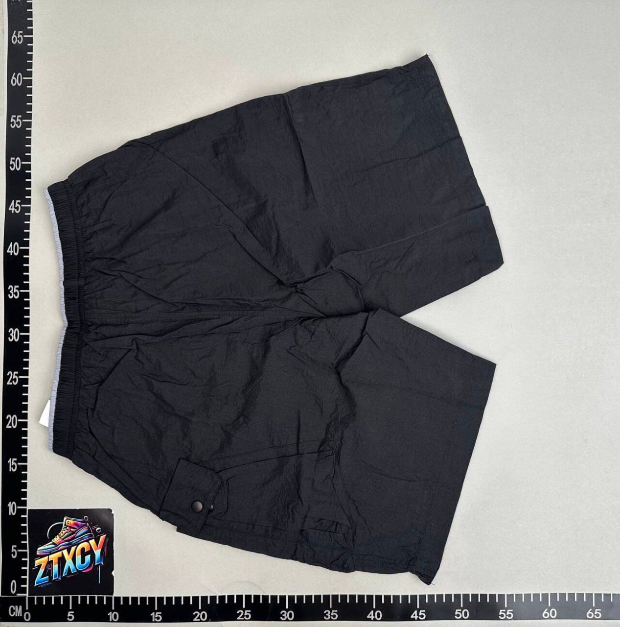 Zdjęcie QC 1 z 1 — C.P. Company Goggle Pocket Shorts [5 styles]