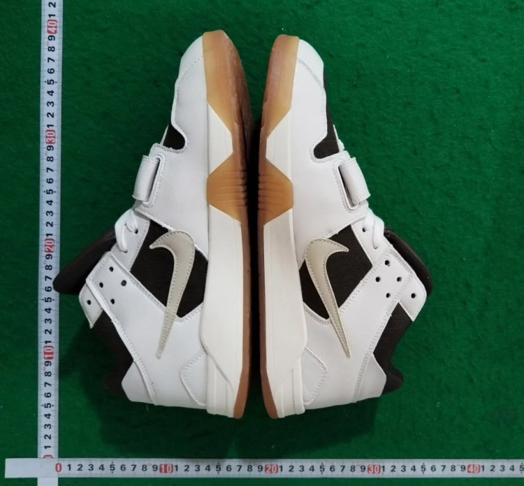 Zdjęcie QC 1 z 2 — Nike Travis Scott Cactus Jack Air Force 1 Low 'Reverse Mocha' Sneakers [6 styles]