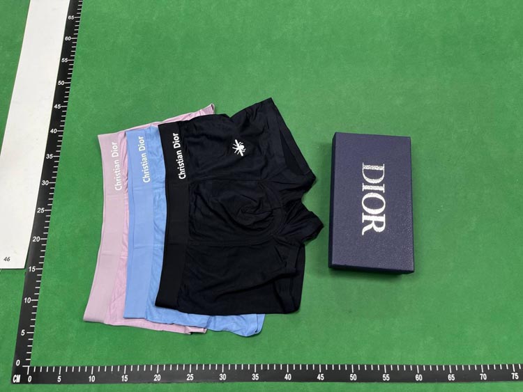 Zdjęcie QC 4 z 4 — Dior Men's Boxer Briefs [29 styles]